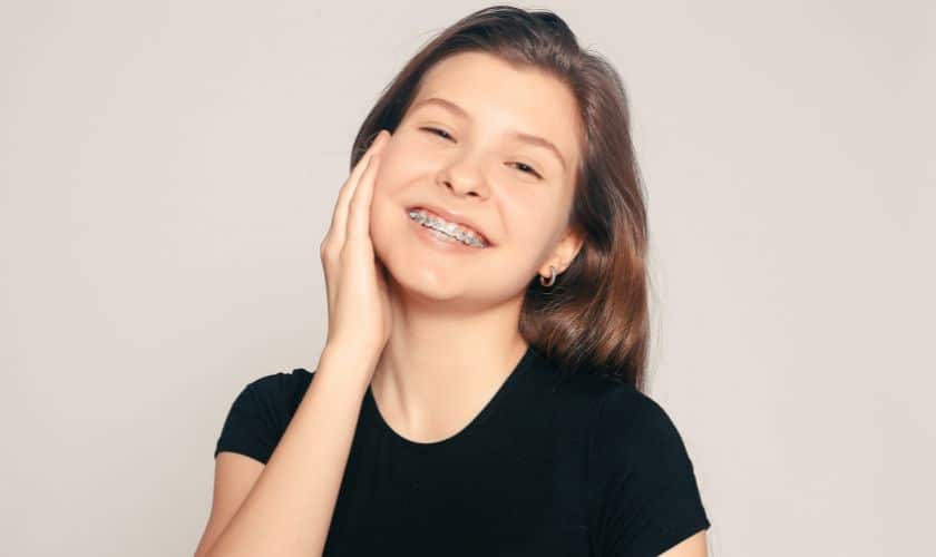 Christmas Oral Care Guidance for Individuals with Braces
